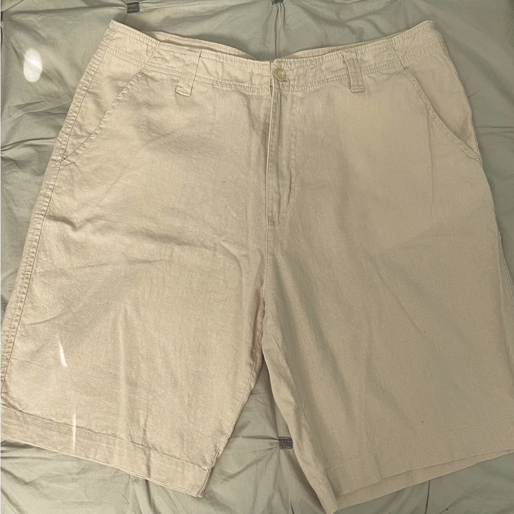 Men’s dress shorts